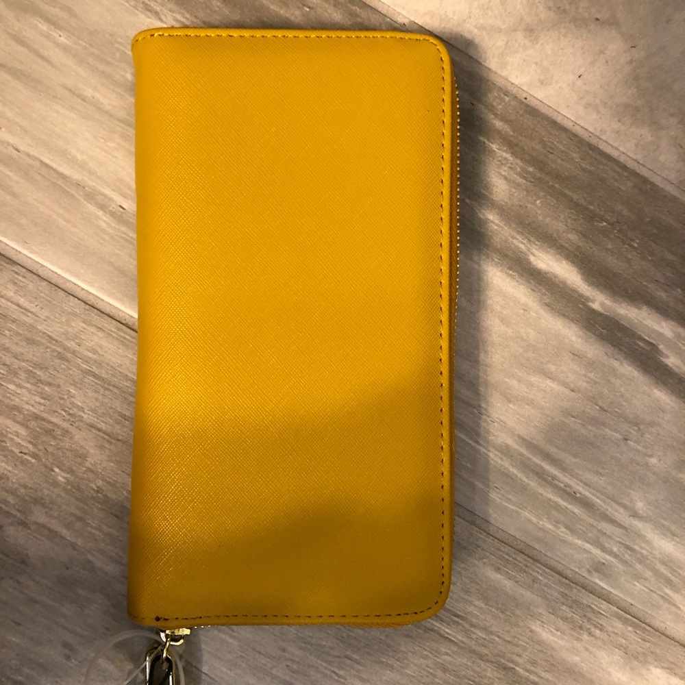 Steve Madden Zip Around Wallet Mustard - Picture 7 of 8